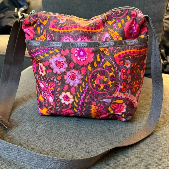 LeSportsac Floral Crossbody/Shoulder Bag - Picture 1 of 8